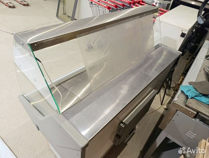 Холодильная витрина бу