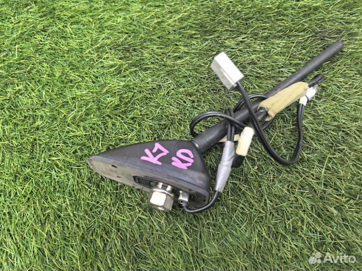 Антенна Honda Cr-V RE4 2010