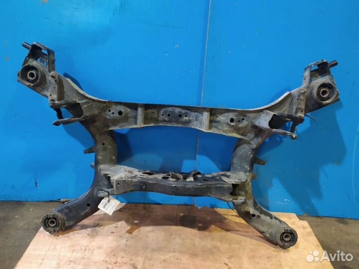 Подрамник задний Nissan Teana J31 2000-2007