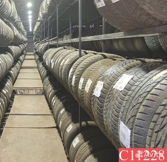 Opera NEA-02 235/50 R18 101R