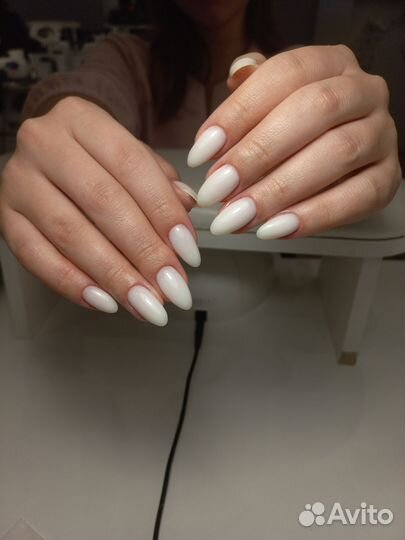 Мастер маникюра и педикюра