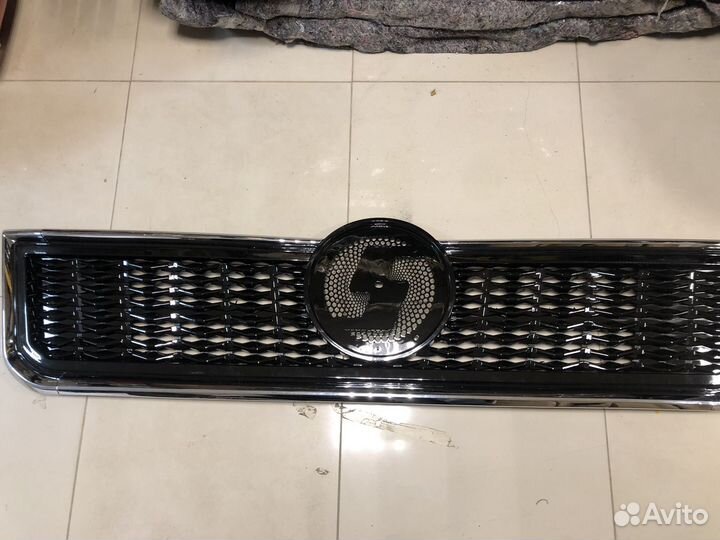 Решетка капота Х5000