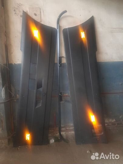 Спойлер боковой маз