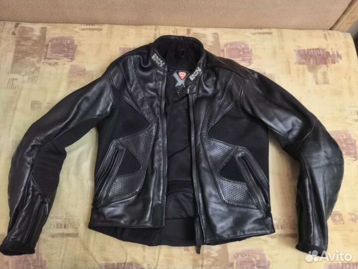 Мотокуртка кожаная мужская