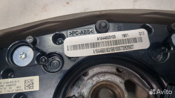 Руль Mercedes R W251 2005, 2008