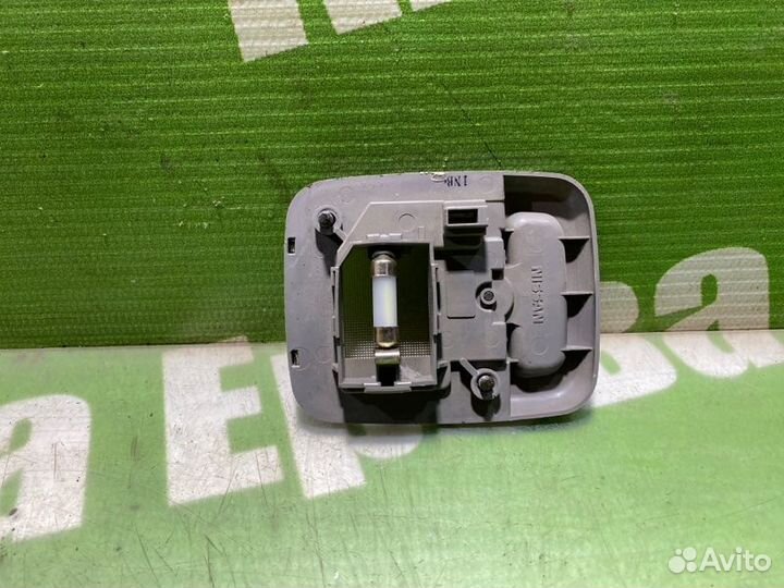 Плафон подсветки салона Nissan March K11 CGA3DE