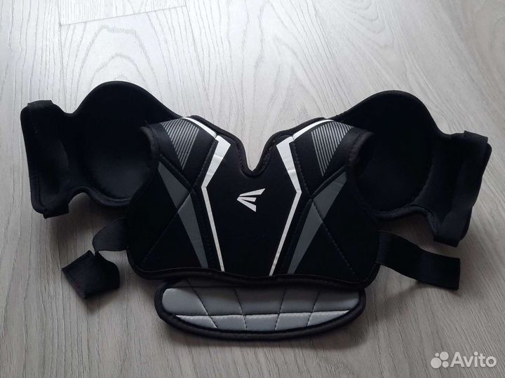 Нагрудник хоккейный детский