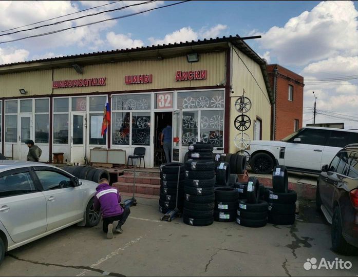 Viatti Bosco S/T V-526 235/55 R17 99T