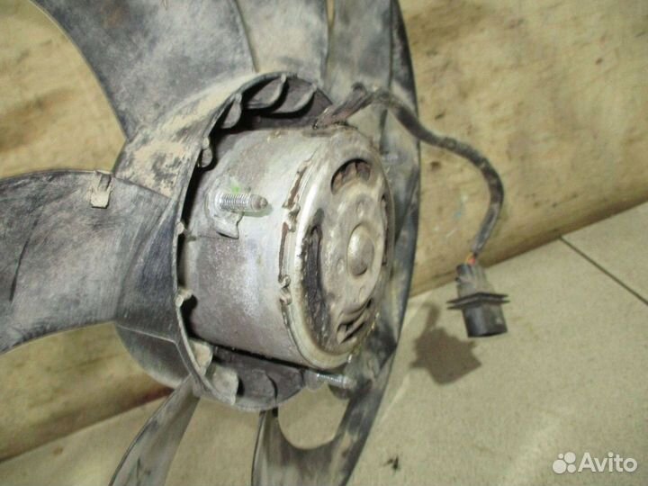 Вентилятор радиатора Skoda Fabia 2 (5J)