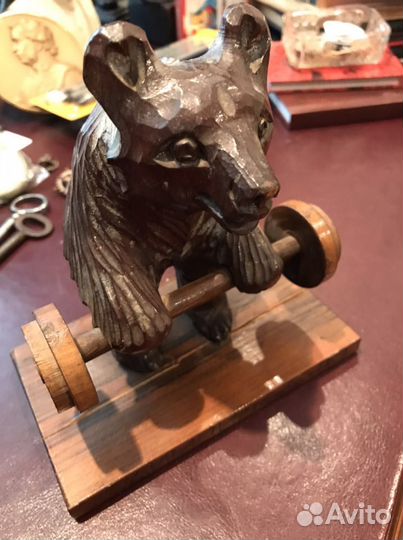 Медведь штангист олимпиада-80