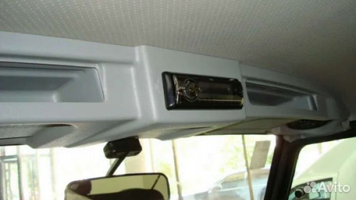 Полка Хантер-469 под магнитолу