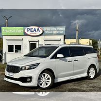 Kia Carnival 2.2 AT, 2017, 127 000 км, с пробегом, цена 2 508 000 руб.