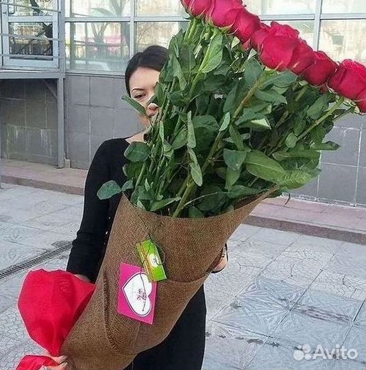 Высокие Розы с Доставкой