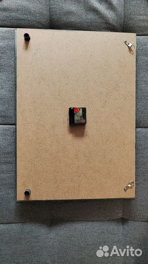 Продам настенные часы