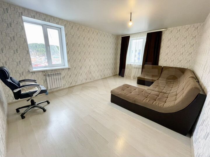 2-к. квартира, 64 м², 8/9 эт.