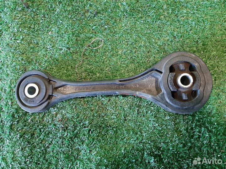 Опора (подушка) двигателя задняя Subaru Impreza G