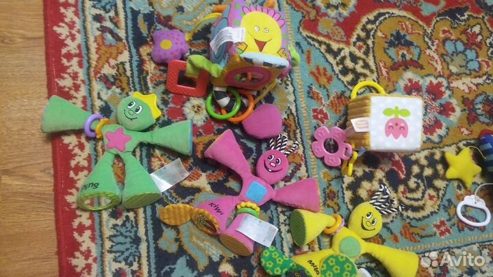 Игрушки+чашка avent