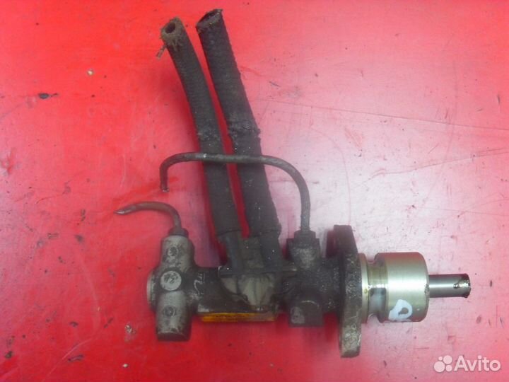 Цилиндр тормозной главный 8601788 Volvo 460 Вольво