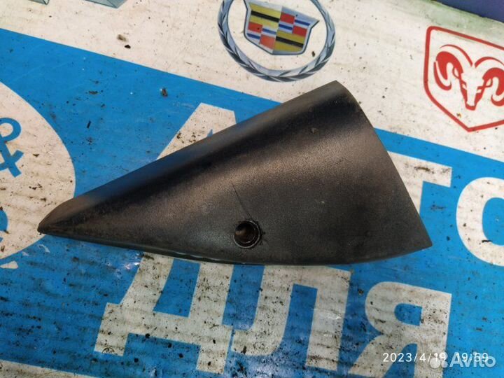 Накладка зеркала правая Ford Scorpio 85-92
