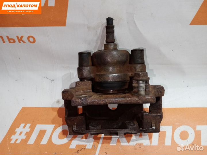 Суппорт тормозной задний правый BMW 3 E90 2010