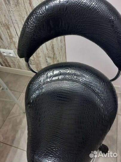 Стул седло со спинкой