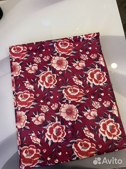 Отрез ткани ситец