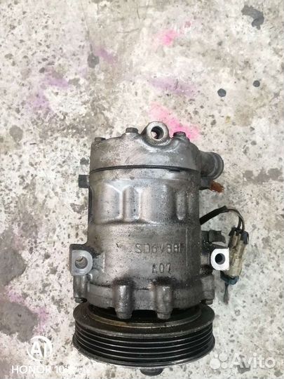 Компрессор кондиционера Opel Meriva A / Corsa D