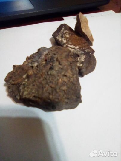 Продам кусок железно-каменного метеорита