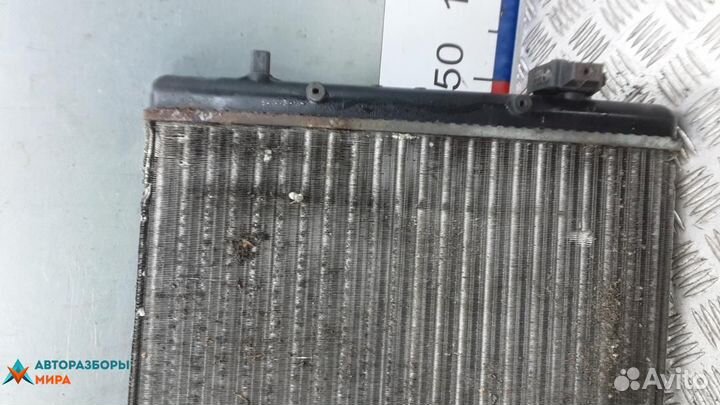 Радиатор (основной) Volkswagen Bora 2000