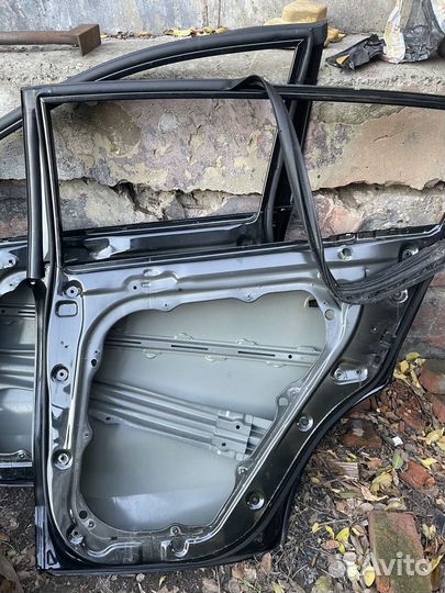 Дверь kia sportage 4