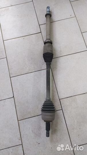 Полуось передняя правая Renault Fluence I