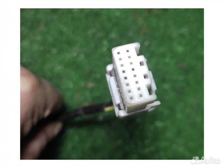 Зеркало наружное правое Mitsubishi Outlander 2004