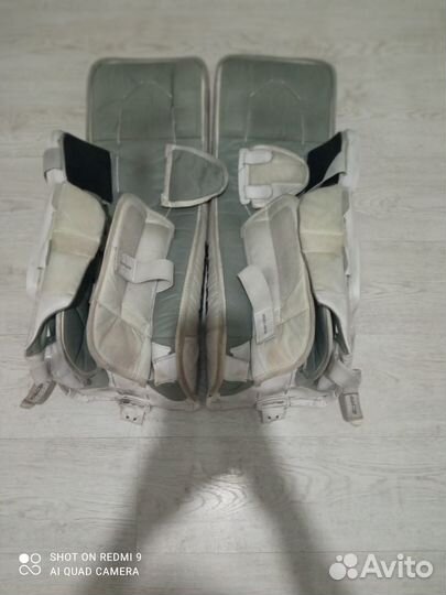 Вратарские щитки bauer