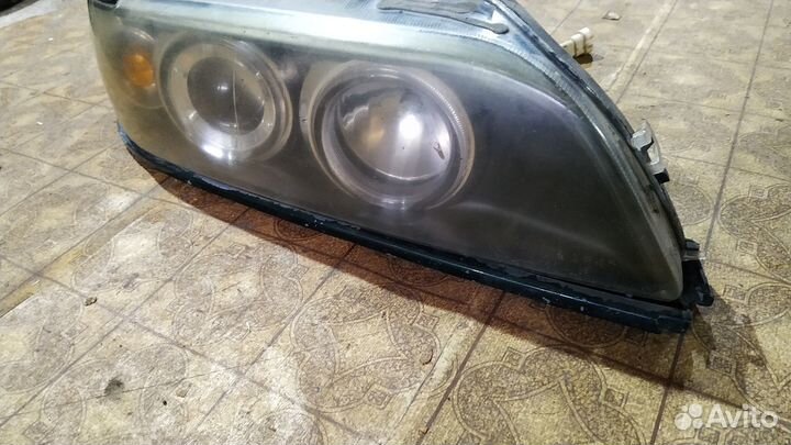 Фара правая е39