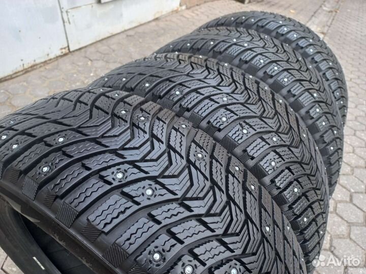 Michelin X-Ice North 3 215/60 R17 100T