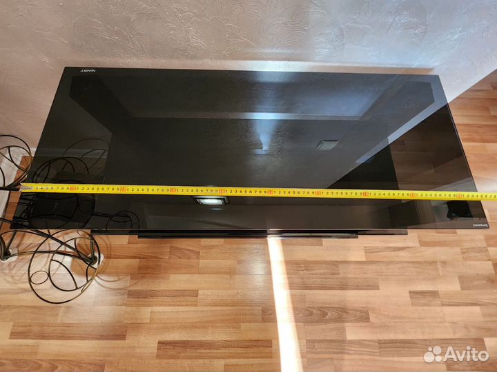 Стеклянная тумба тв