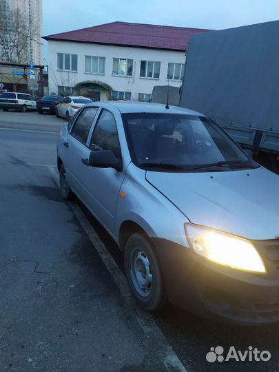 LADA Granta 1.6 МТ, 2013, 165 000 км