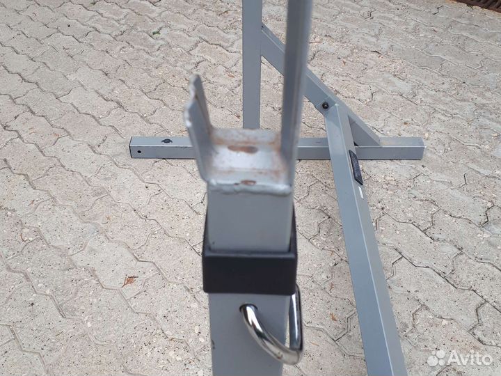 Стойки для жима штанги