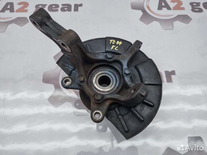 Ступица передняя левая Suzuki Escudo TD94W H27A