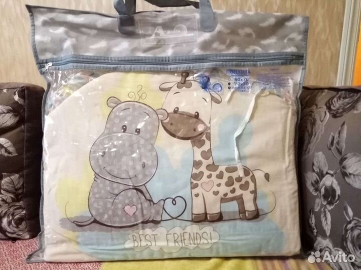 Бортик в кроватку