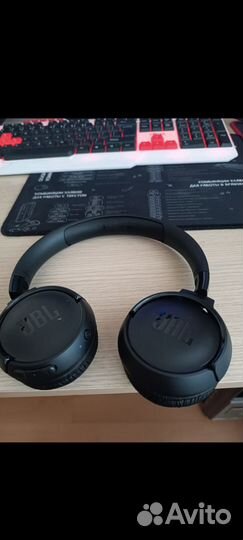 Беспроводные наушники jbl