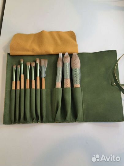 Набор кистей для макияжа