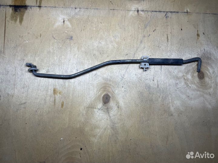 Упор капота Honda Fit GD