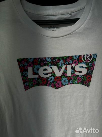 Футболка levis женская