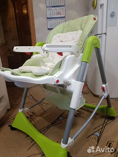 Стульчик-шезлонг для кормления