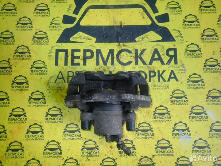 Суппорт тормозной передний левый Ford Focus 3