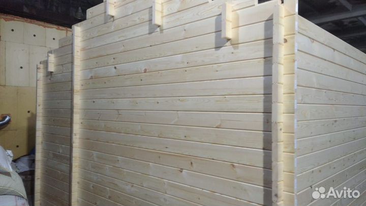 Домик из минибруса