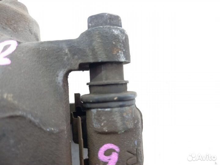 Суппорт передний правый Toyota Funcargo NCP21 1NZ