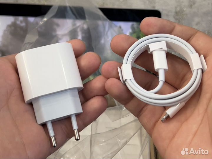 Быстрая Зарядка для iPhone 20w (Оригинал)