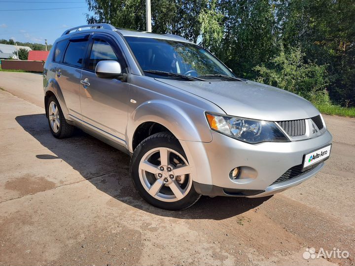 Mitsubishi Outlander 2.4 CVT, 2008, 243 489 км